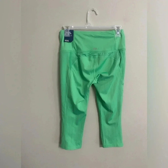 DSG Performance High Rise Capri Leggings Size Small Kelly Green New NWT - Picture 2 of 6